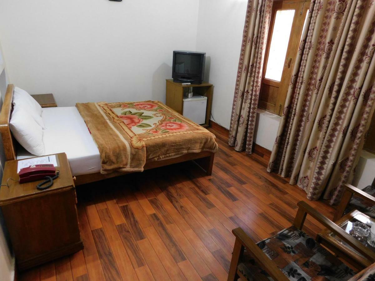 The City Lodge Islamabad Extérieur photo